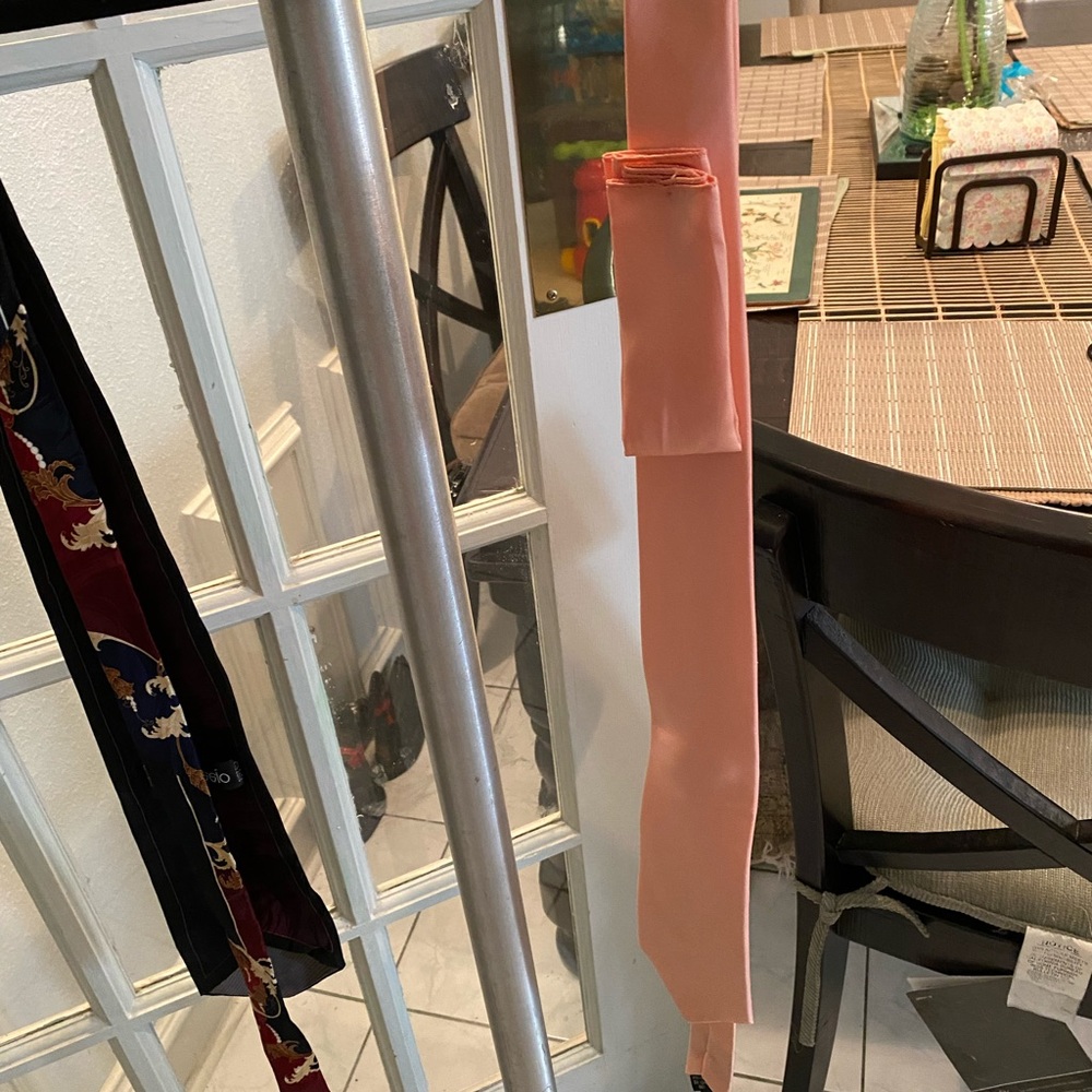Neck ties - Picture 6 of 9